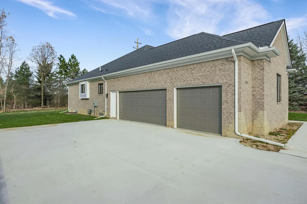 6519 Jamie Lane Grand Blanc Charter Township, MI 48439