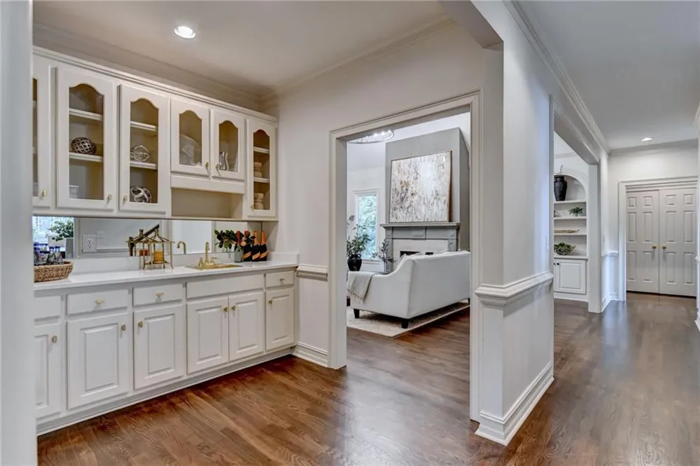 610 Turbridge Court Johns Creek, GA 30022