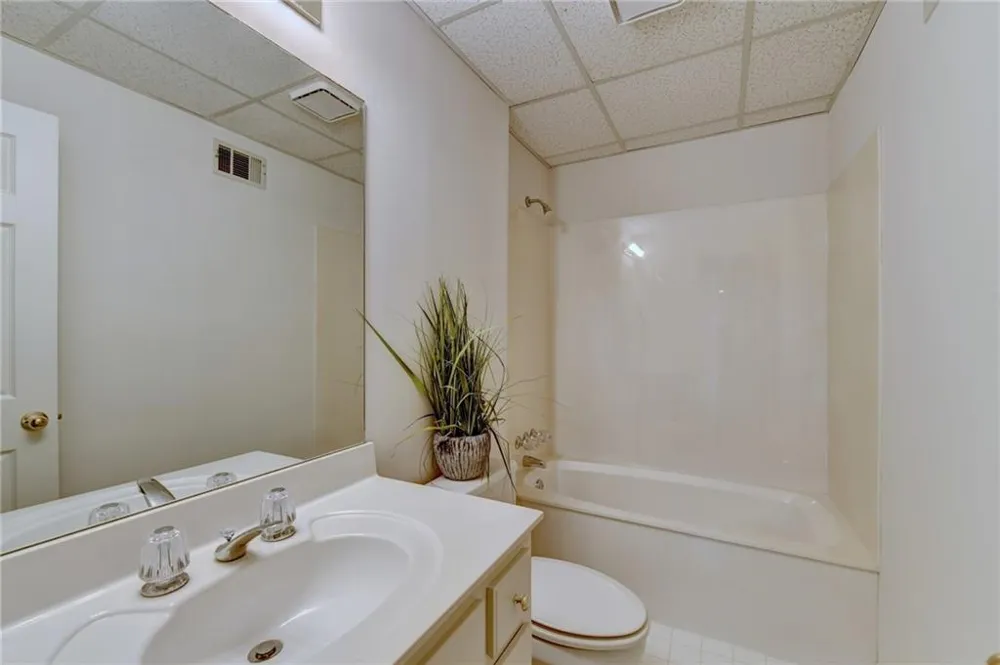 610 Turbridge Court Johns Creek, GA 30022