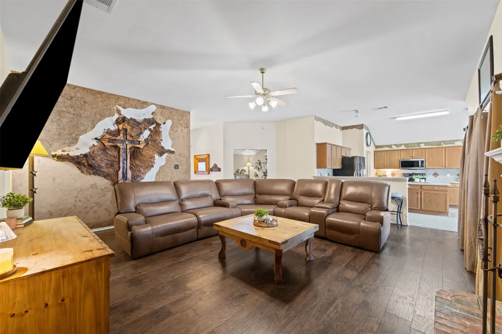 4621 Cedar Run Drive Midlothian, TX 76065