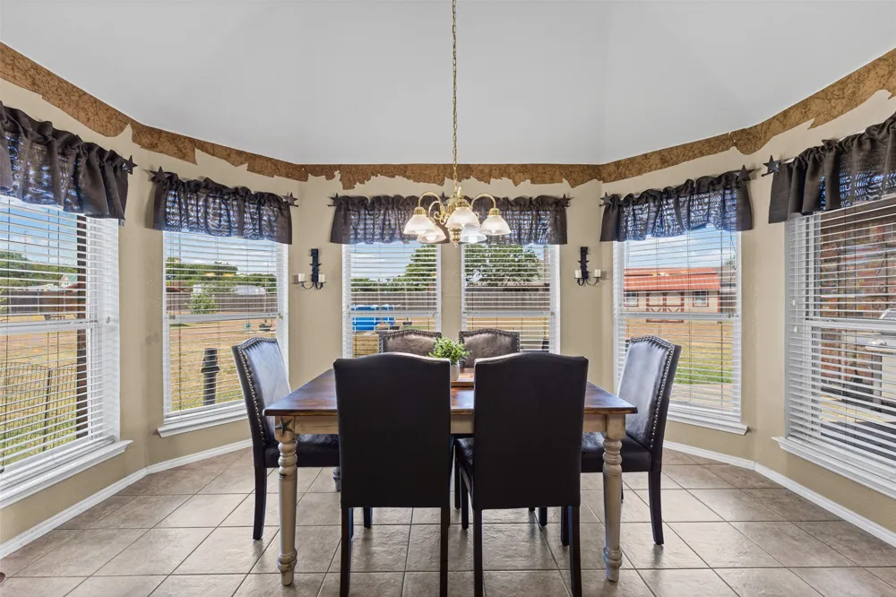 4621 Cedar Run Drive Midlothian, TX 76065