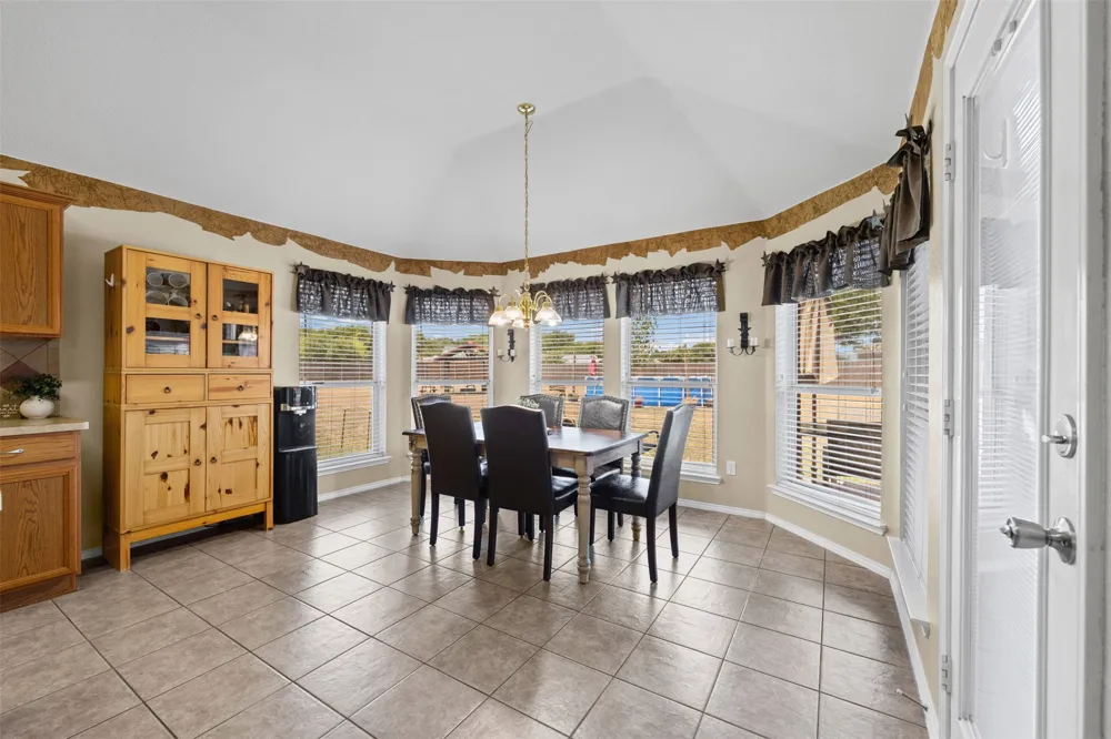4621 Cedar Run Drive Midlothian, TX 76065