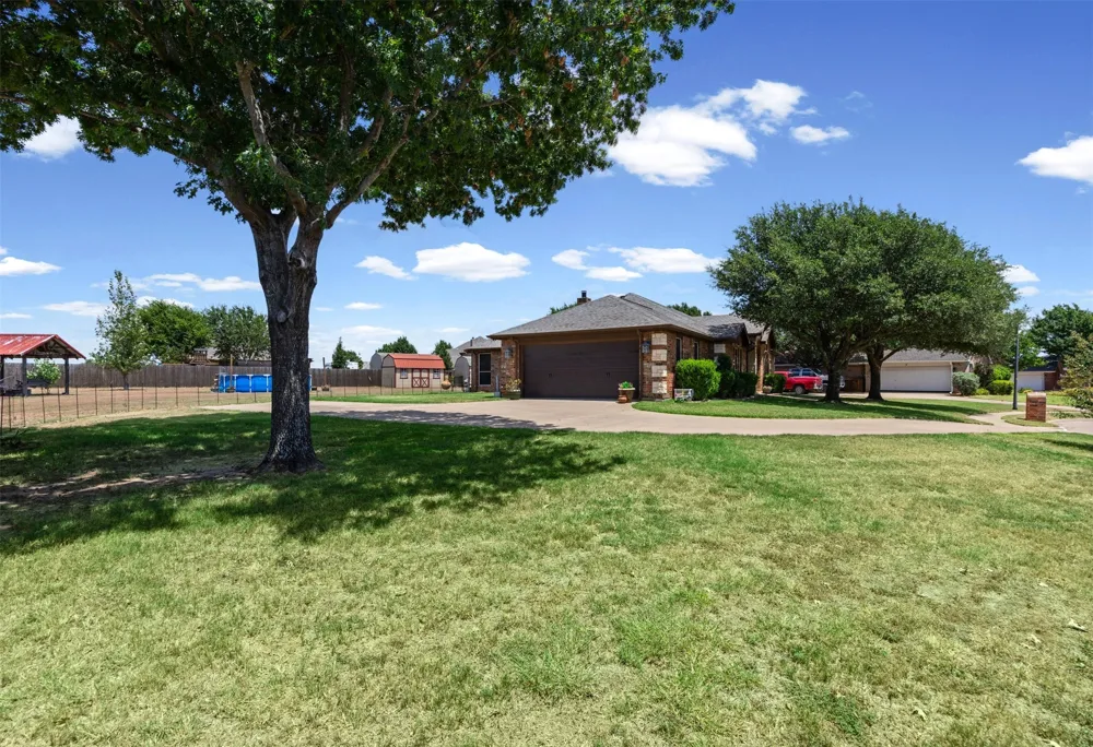 4621 Cedar Run Drive Midlothian, TX 76065