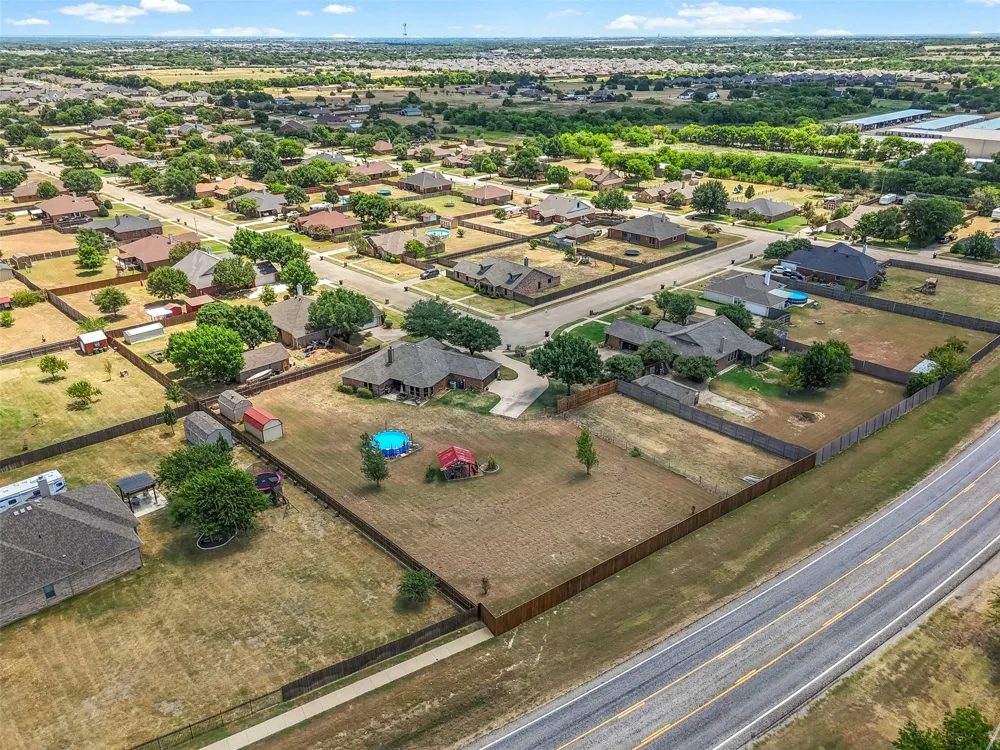 4621 Cedar Run Drive Midlothian, TX 76065