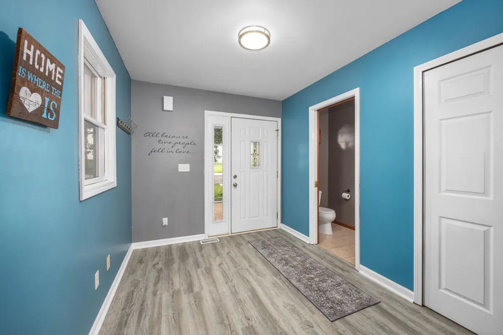 10881 Hoffman Road Three Rivers, MI 49093