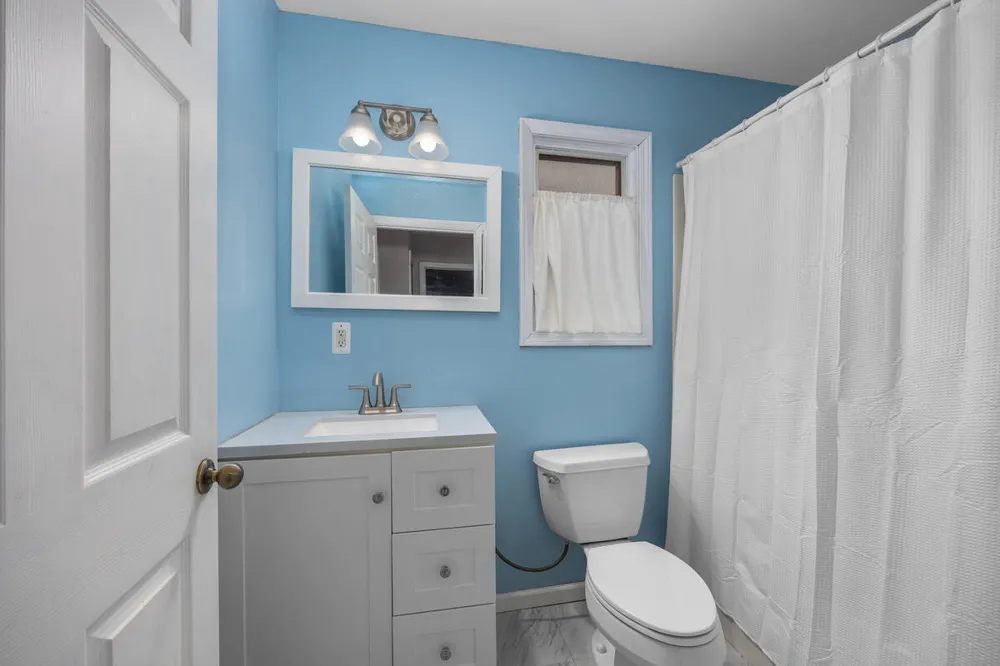 10881 Hoffman Road Three Rivers, MI 49093