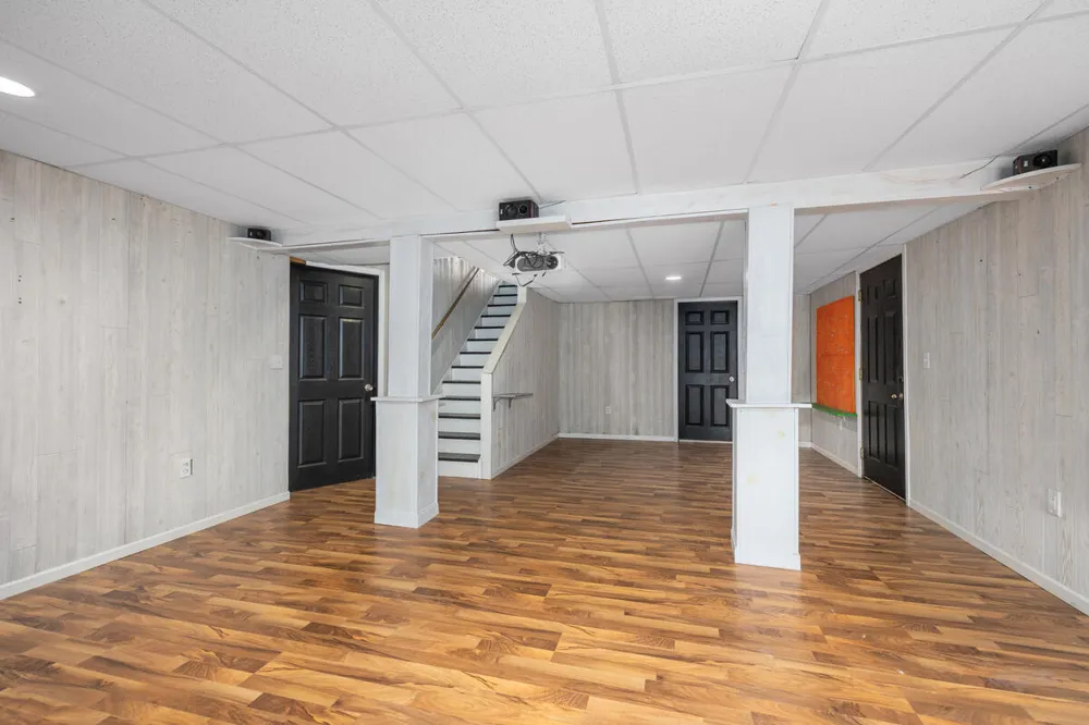 10881 Hoffman Road Three Rivers, MI 49093