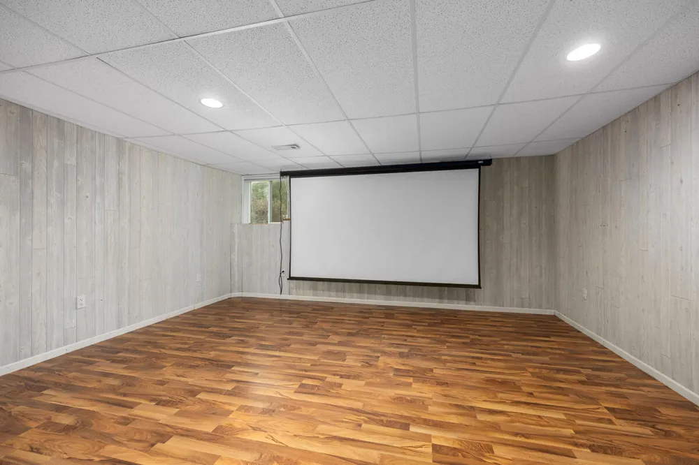 10881 Hoffman Road Three Rivers, MI 49093