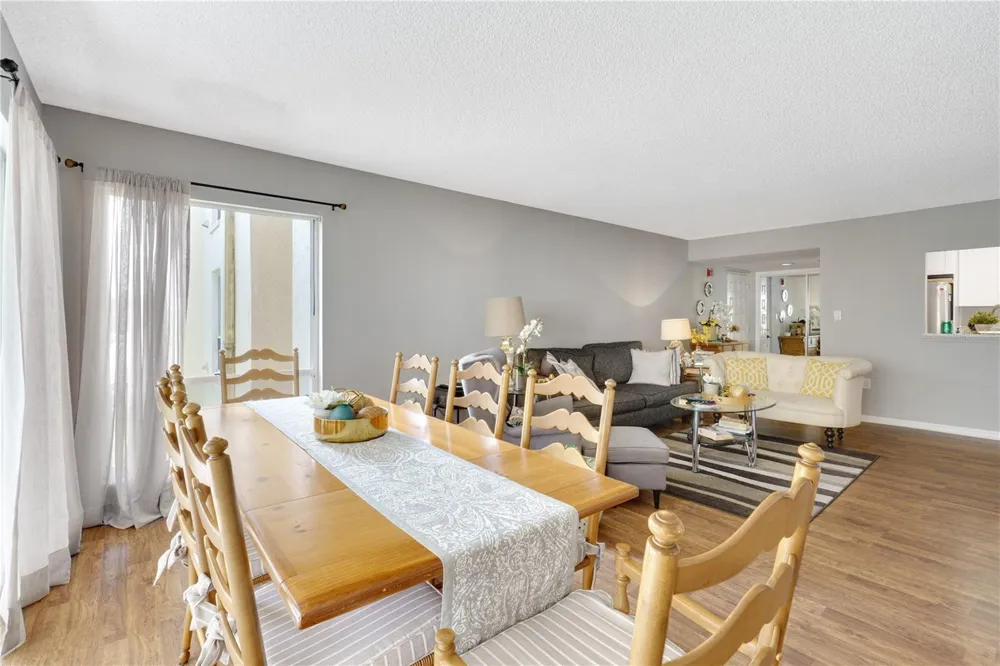 204 QUAYSIDE CIRCLE #201 Maitland, FL 32751