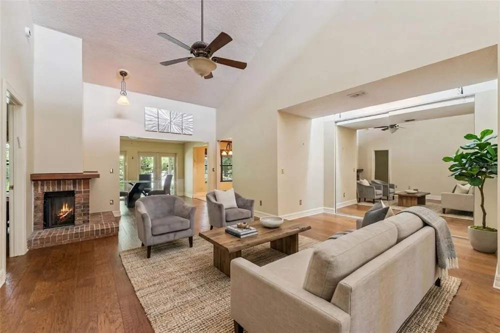 2362 SIERRA LANE Maitland, FL 32751