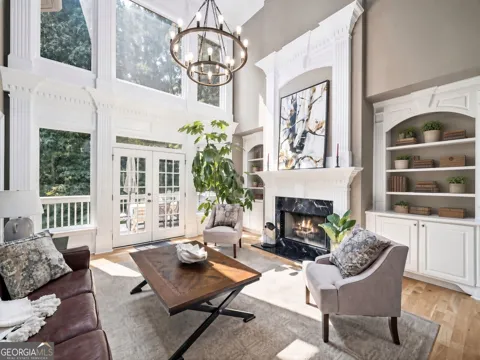 15790 Milton Point