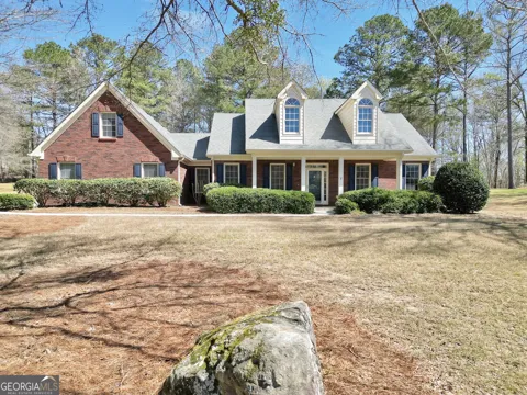 65 Oak LN