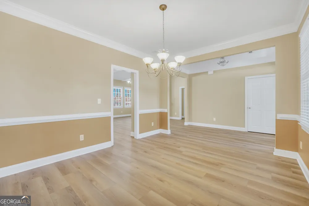 65 Oak LN Oxford, GA 30054