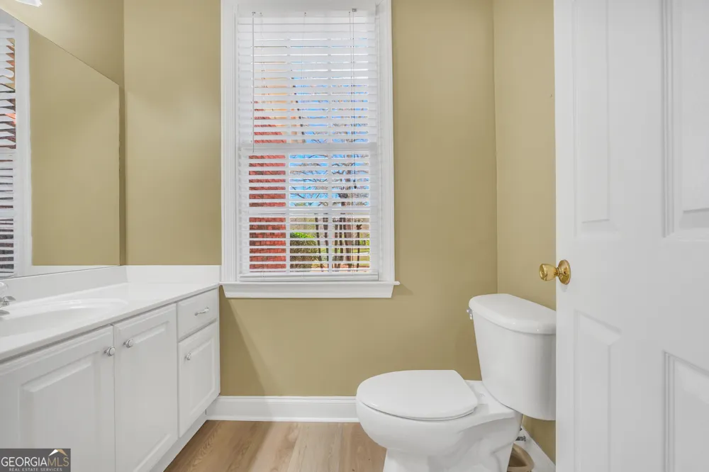 65 Oak LN Oxford, GA 30054