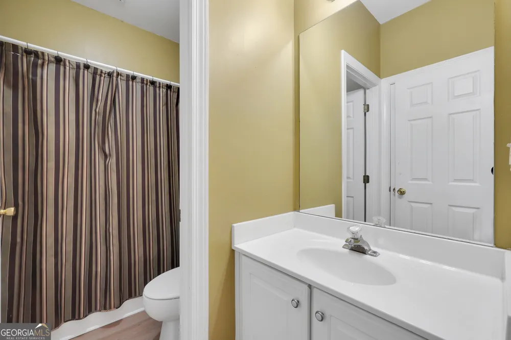 65 Oak LN Oxford, GA 30054