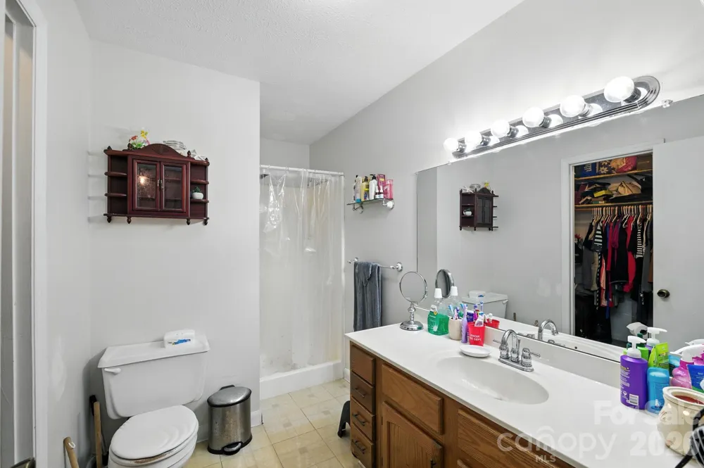 409 Cottrell Hill Road Lenoir, NC 28645