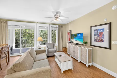 9300 Baytowne Wharf Boulevard #519/521