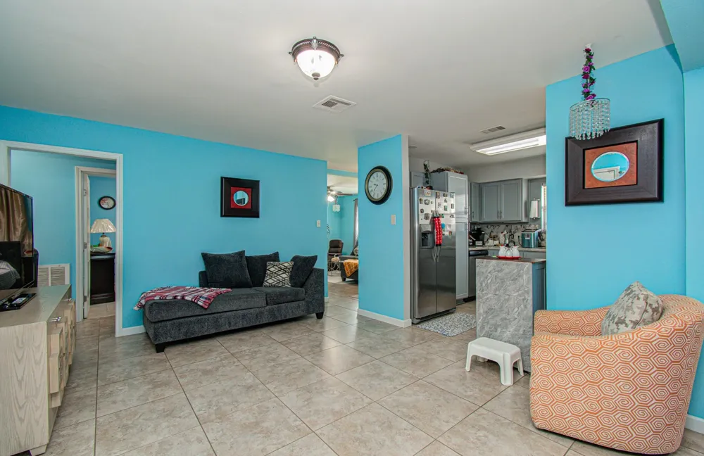 1115 Iowa Street South Houston, TX 77587