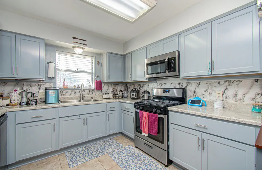 1115 Iowa Street South Houston, TX 77587