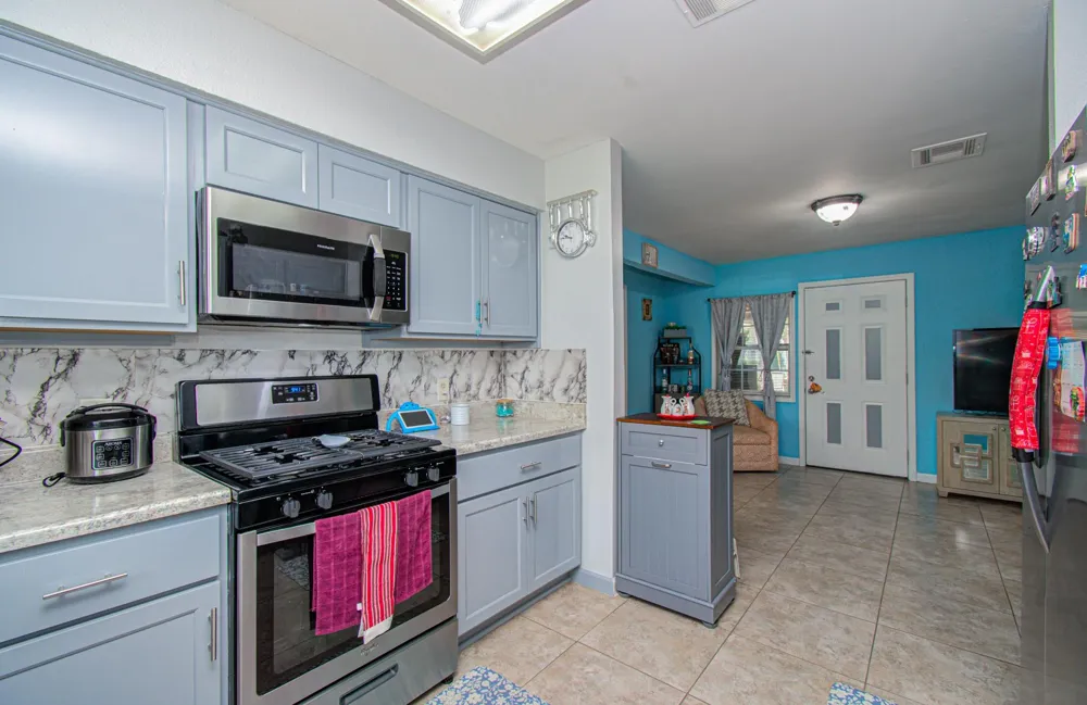 1115 Iowa Street South Houston, TX 77587