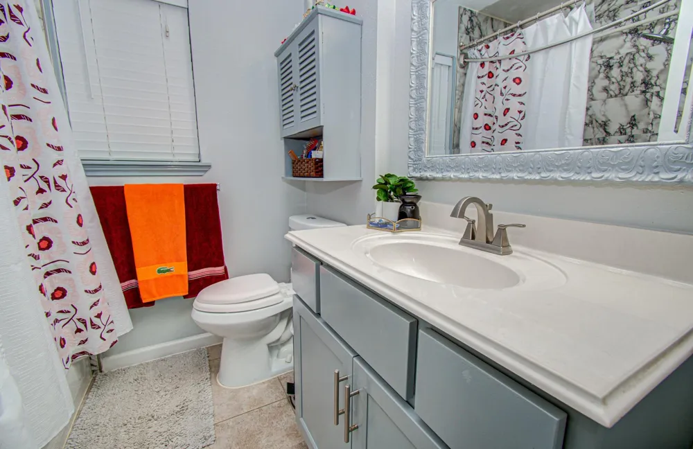 1115 Iowa Street South Houston, TX 77587