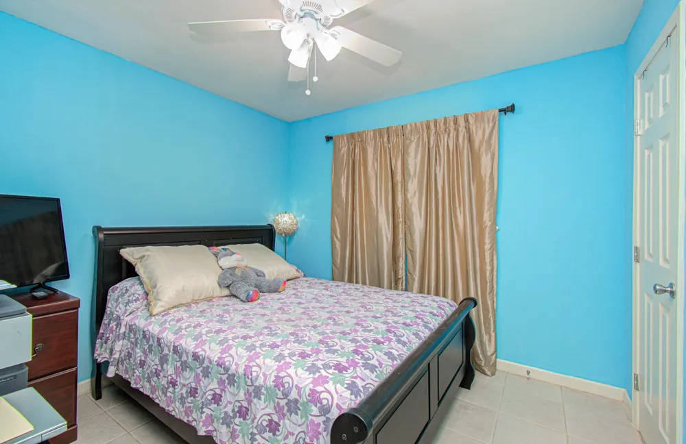 1115 Iowa Street South Houston, TX 77587