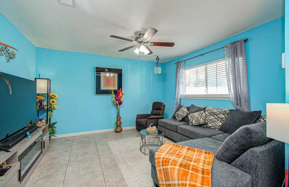 1115 Iowa Street South Houston, TX 77587