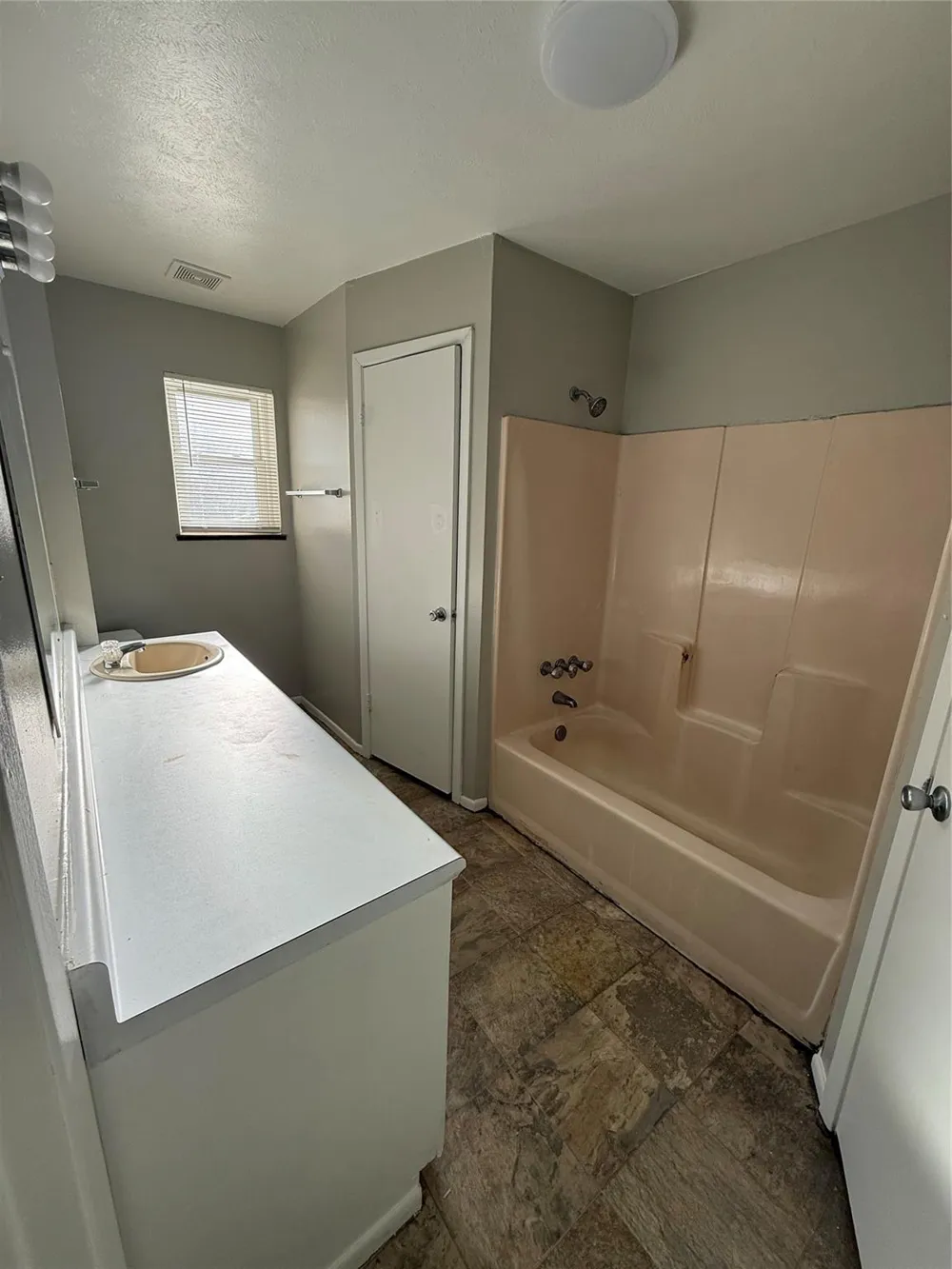 616 Normal Park Drive #A Huntsville, TX 77320