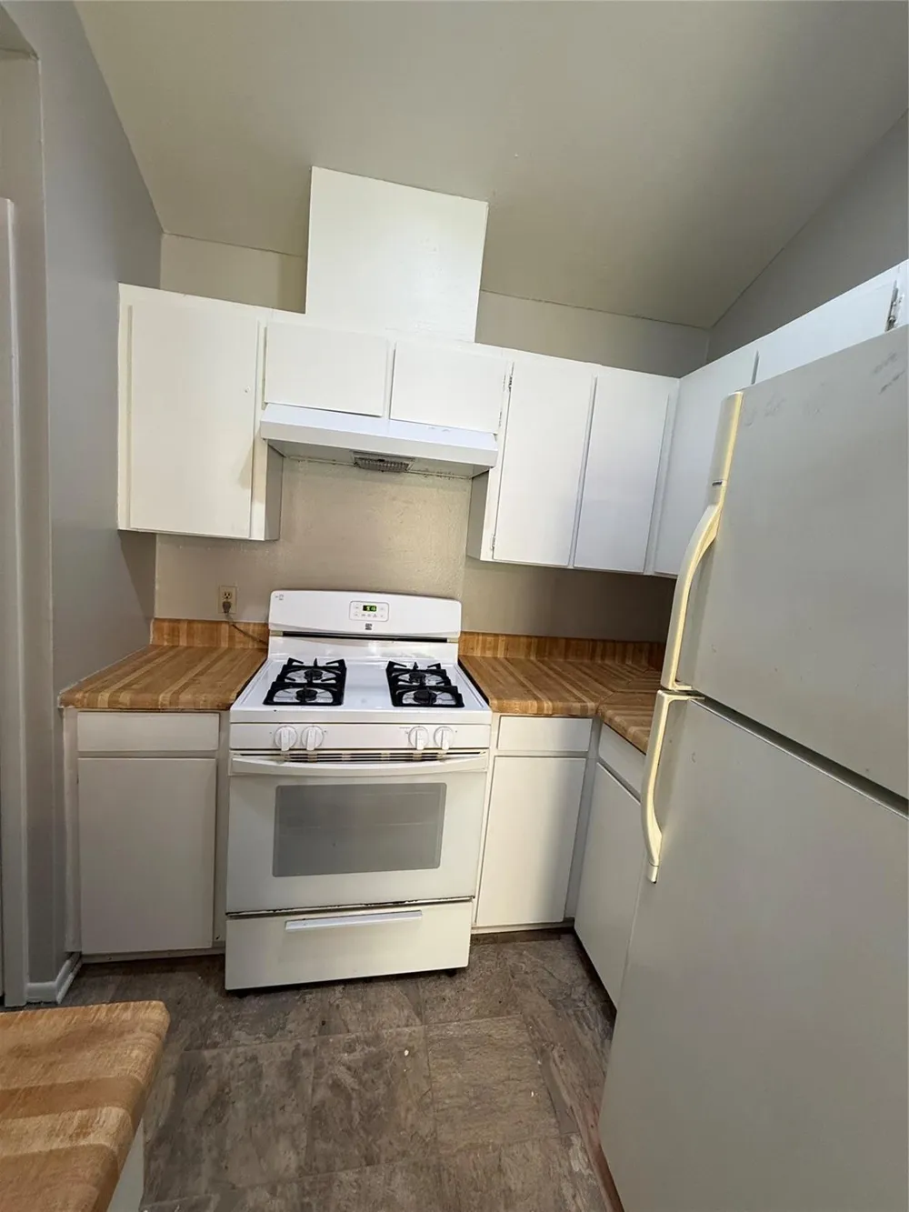 616 Normal Park Drive #A Huntsville, TX 77320