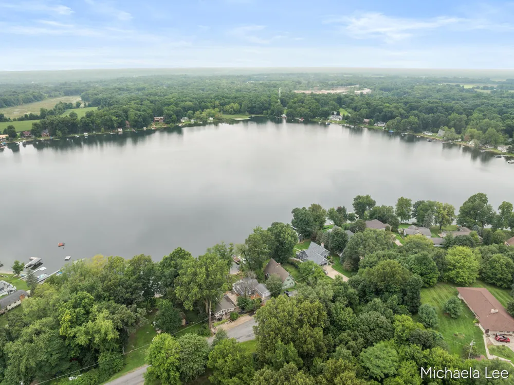 46514 Meadow Lane Lawrence Township, MI 49064