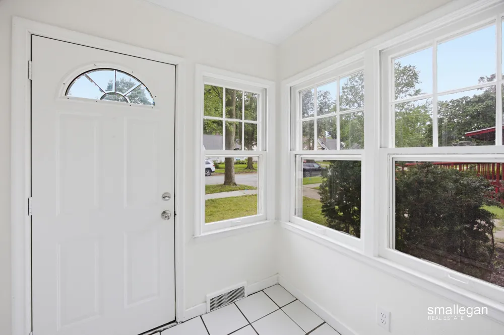 958 Ada Avenue Muskegon City, MI 49442