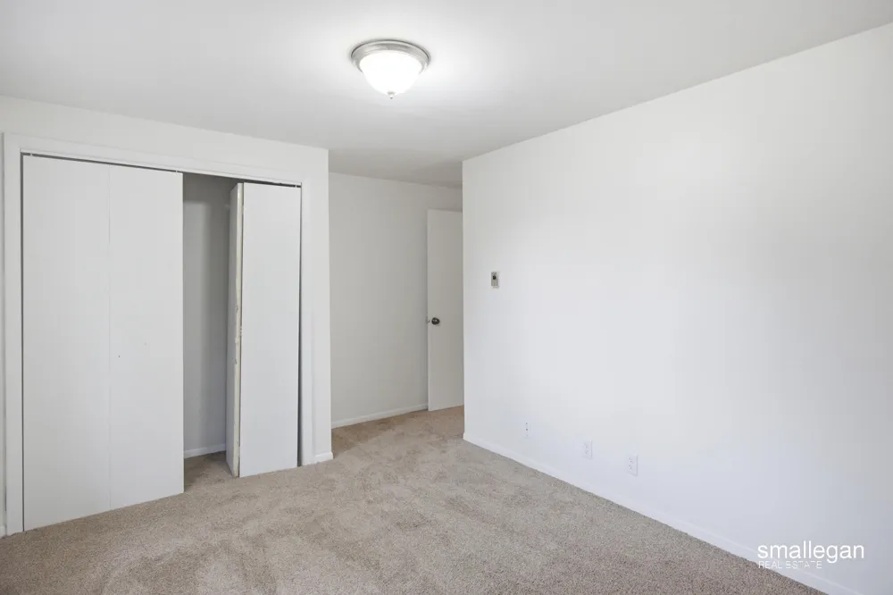 958 Ada Avenue Muskegon City, MI 49442