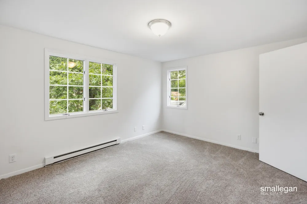 958 Ada Avenue Muskegon City, MI 49442