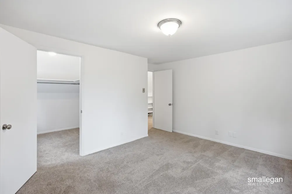 958 Ada Avenue Muskegon City, MI 49442