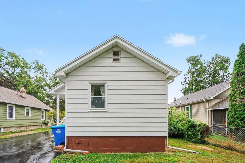 3636 Adams Street Kalamazoo City, MI 49008