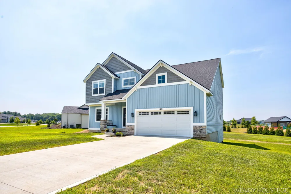 12713 Ridgedale Drive Allendale Charter Township, MI 49401