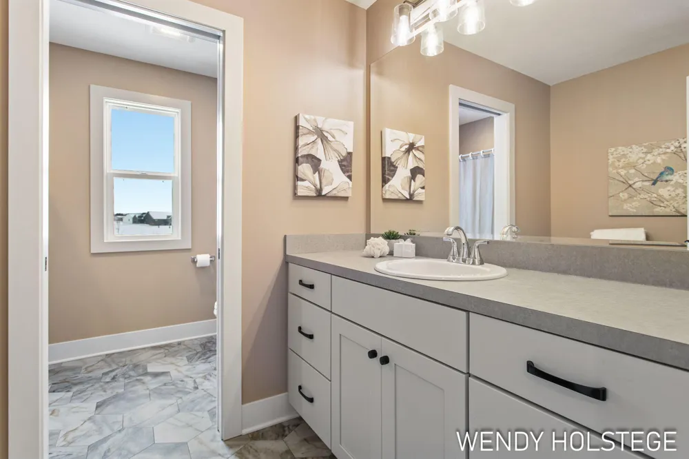 12713 Ridgedale Drive Allendale Charter Township, MI 49401