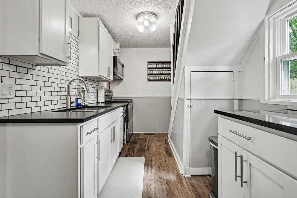 125 Maplelawn Street SE Kentwood City, MI 49548