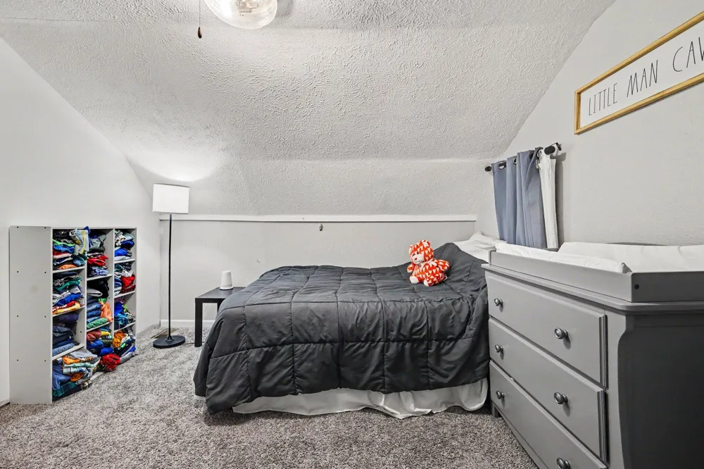 125 Maplelawn Street SE Kentwood City, MI 49548
