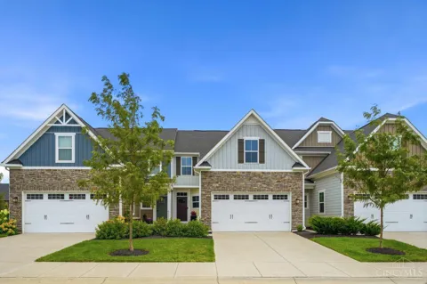 5956 Stones Throw Way