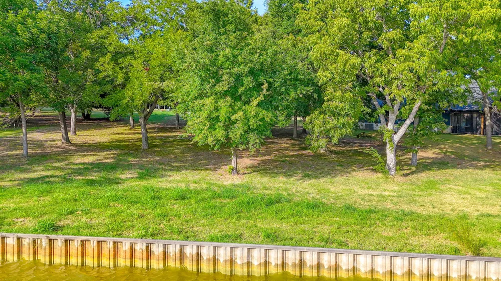 Embarcadero Kerens, TX 75144