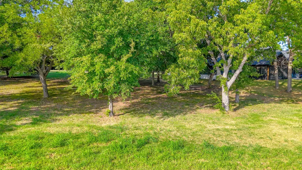 Embarcadero Kerens, TX 75144