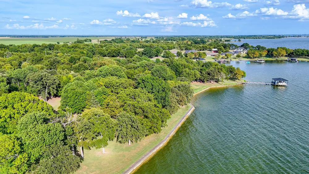 Embarcadero Kerens, TX 75144