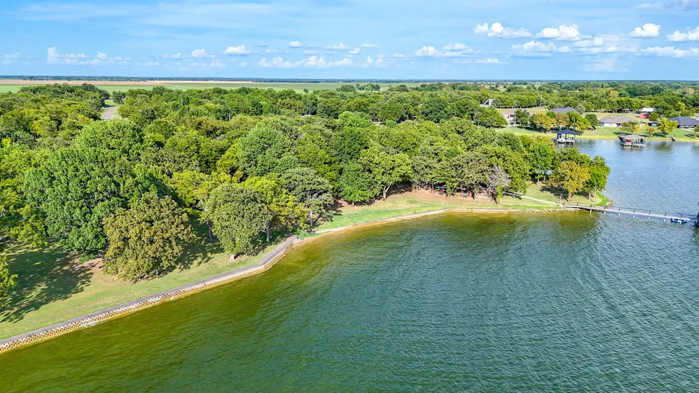 Embarcadero Kerens, TX 75144