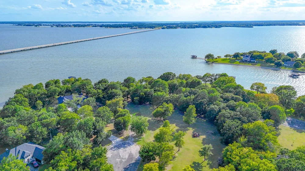 Embarcadero Kerens, TX 75144