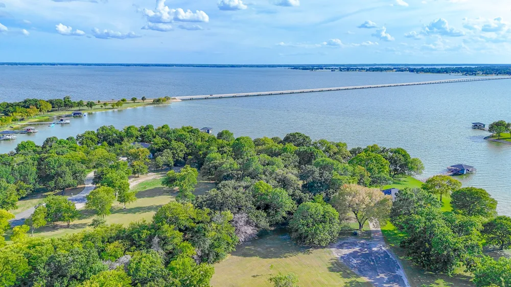 Embarcadero Kerens, TX 75144