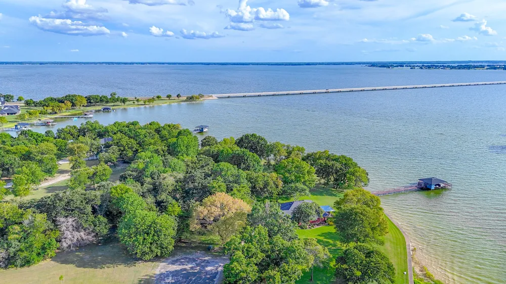 Embarcadero Kerens, TX 75144