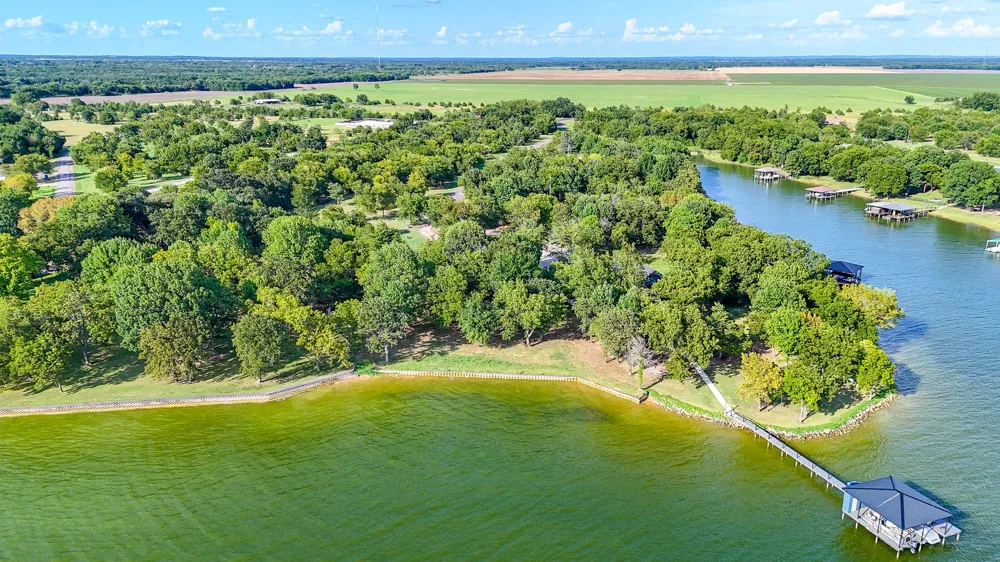 Embarcadero Kerens, TX 75144