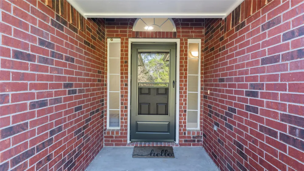 13 Westwood Drive Huntsville, TX 77320