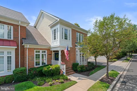 2649 BUCKINGHAM ROAD #43
